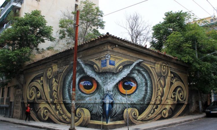Βανδάλισαν ένα απ’ τα διασημότερα και ομορφότερα έργα της αθηναϊκής street art, αλλά κάποιοι ανέλαβαν ήδη την αποκατάστασή του
