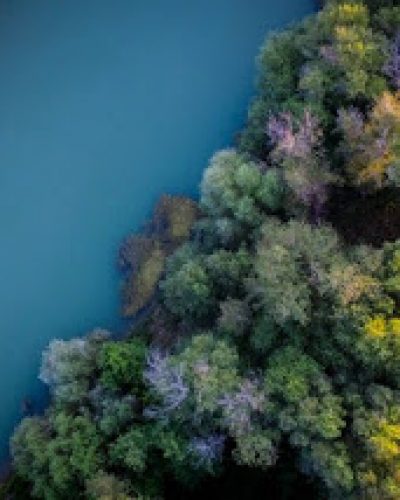 Τα εντυπωσιακά χρώματα του μεγαλύτερου ποταμού της Πελοποννήσου! [video]