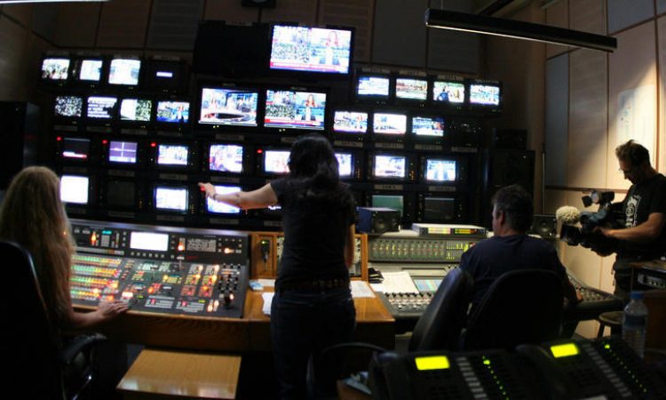 ΕΣΡ: Ποιοι παίρνουν τηλεοπτικές άδειες – Nαι υπό όρους σε Βρυώνη